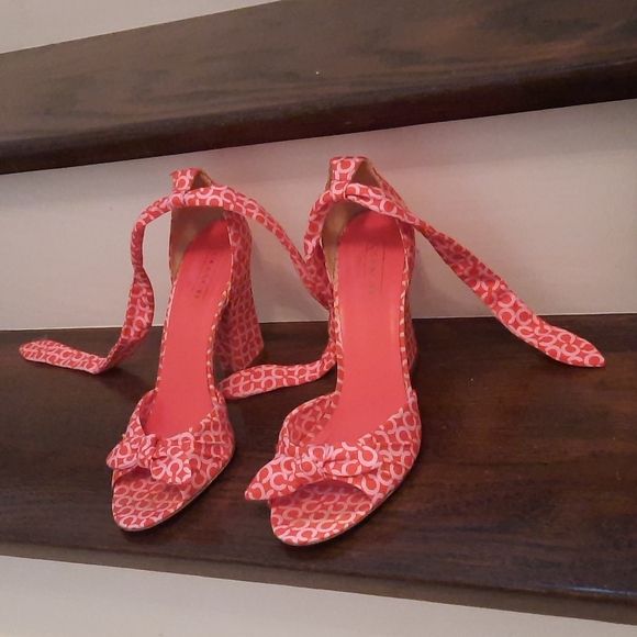 Coach Q418 mindey heels - Picture 2 of 4